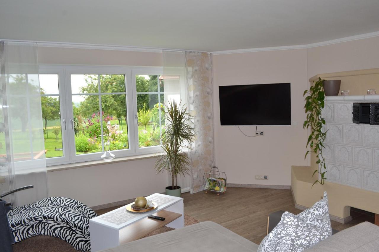 Apartmán Bei Den Geissens Aldersbach Exteriér fotografie