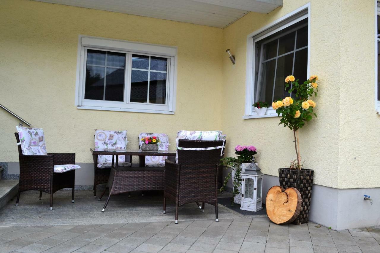 Apartmán Bei Den Geissens Aldersbach Exteriér fotografie